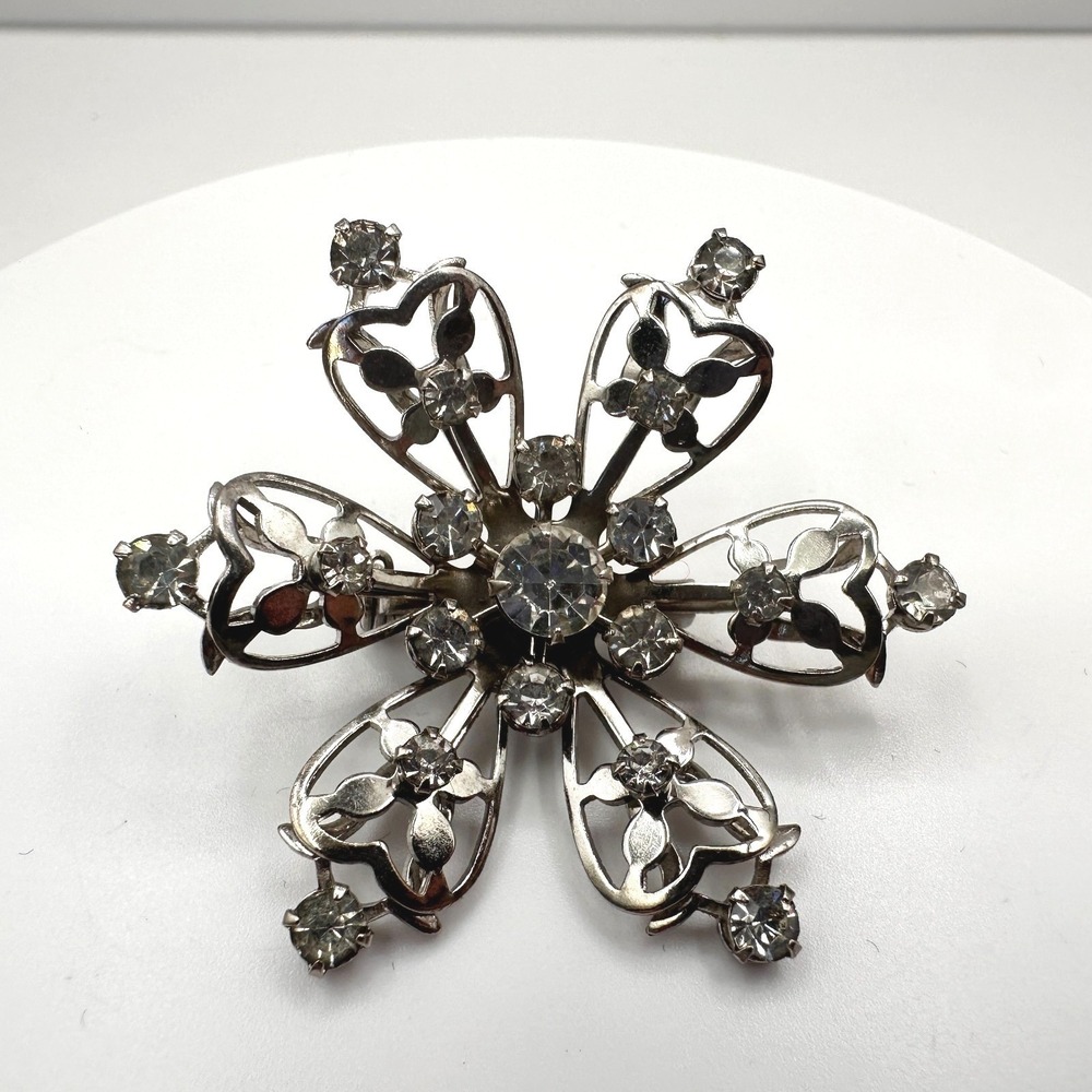 Vintage 80s Silver Tone Floral Brooch Pin Clear Rhinestone Women's Jewelry